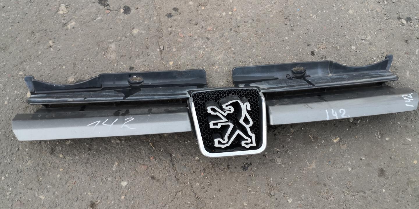 Решетка радиатора