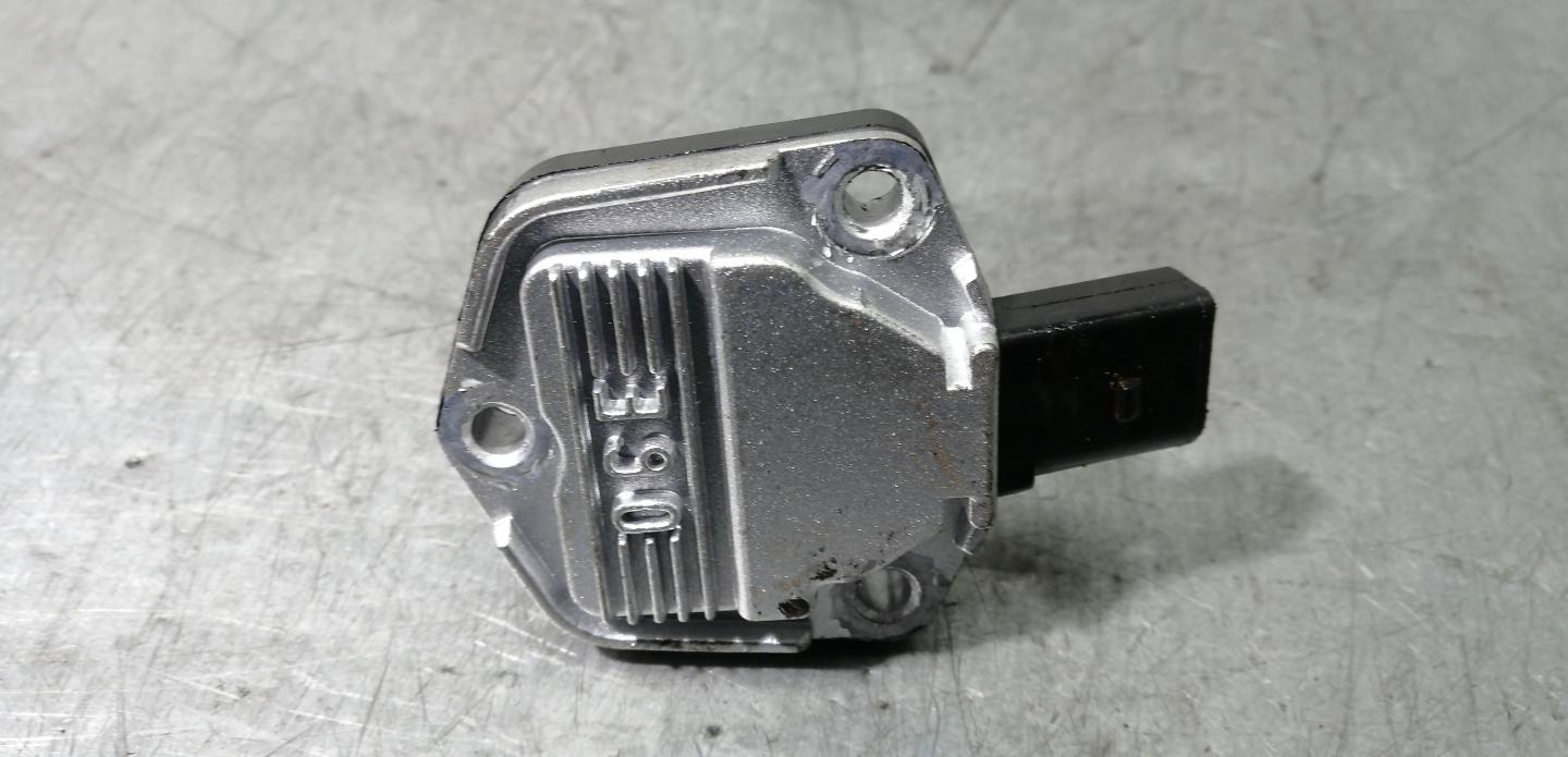 G266 датчик уровня масла фольксваген т4. 5 дизель. 6 2008. 2. болты форсунок подачи масло коленвала туарег 2.