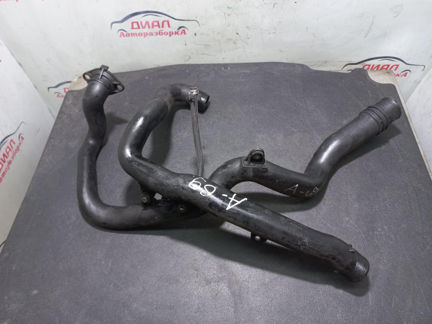 Патрубок (трубопровод, шланг)