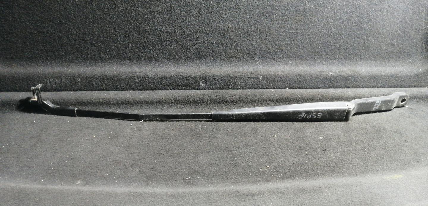 Щеткодержатель (поводок стеклоочистителя, дворник)