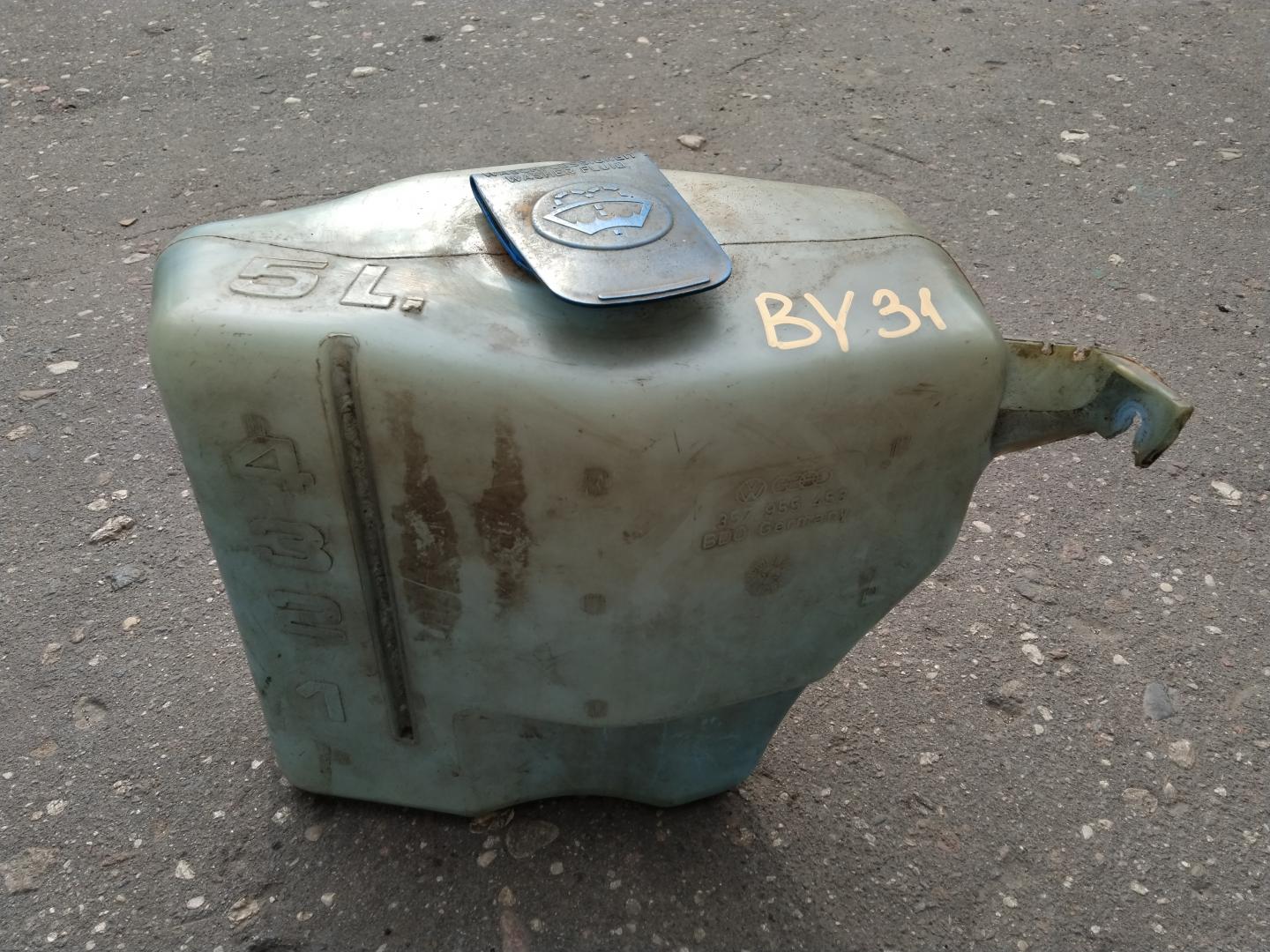 Бачок омывателя