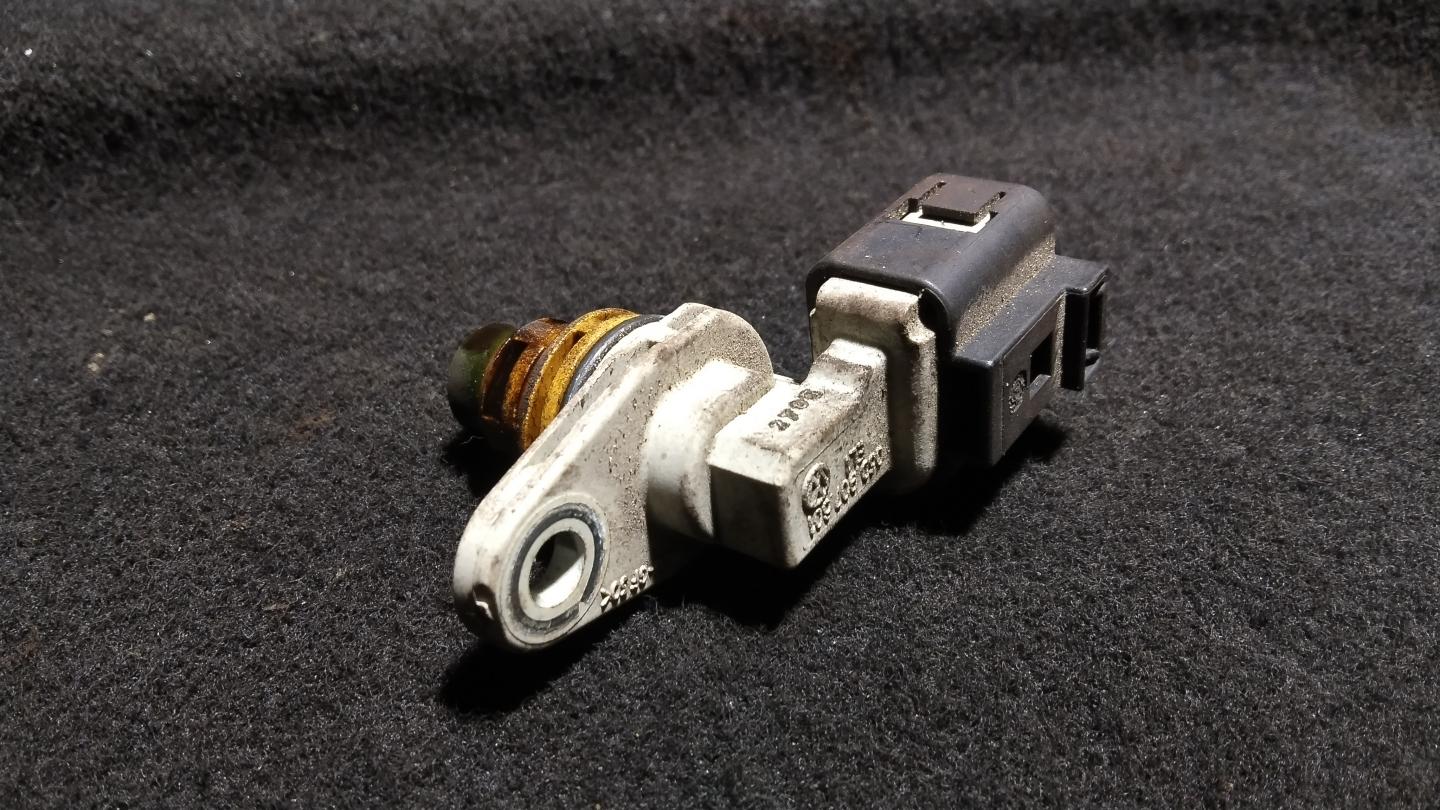 Датчик распредвала