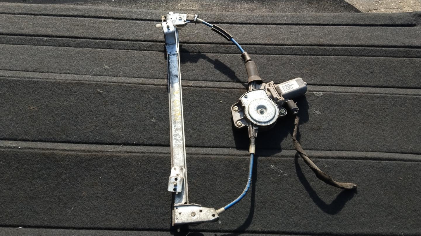 Стеклоподъемник электрический передний правый