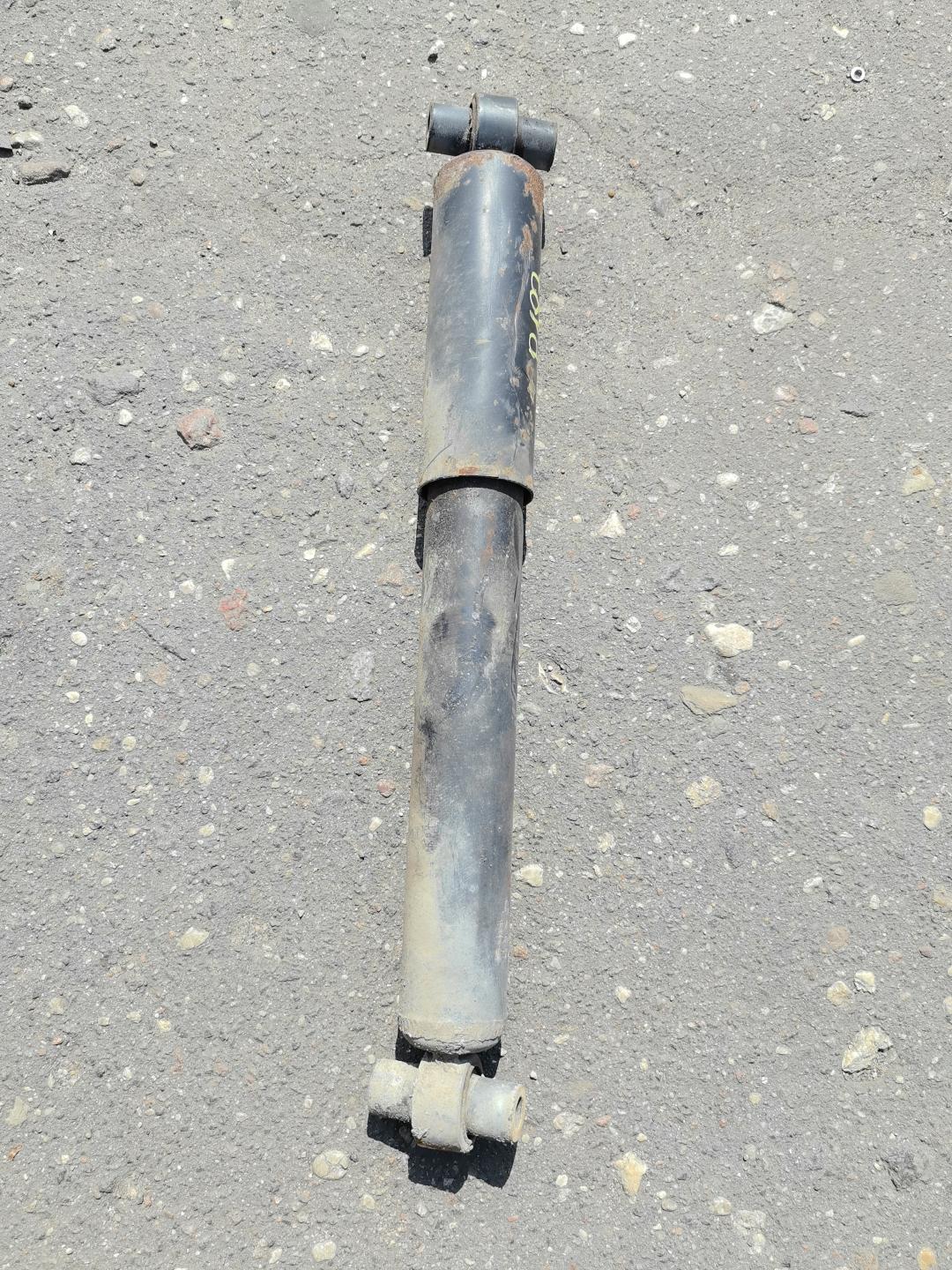Амортизатор задний