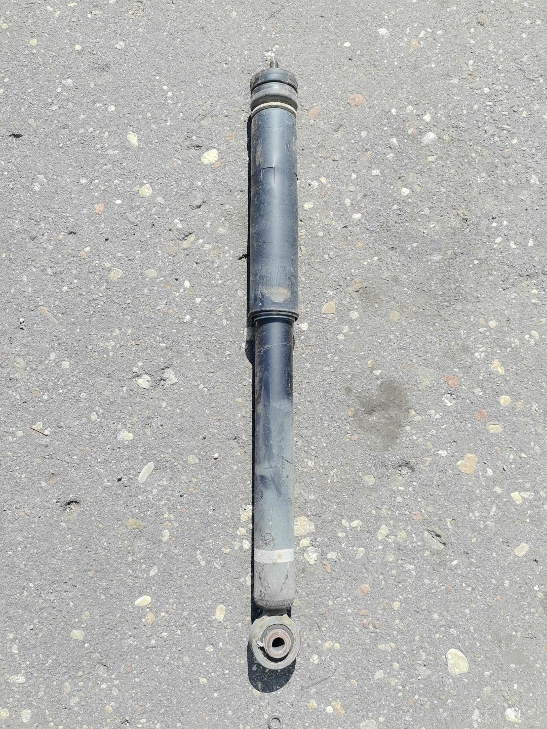 Амортизатор задний