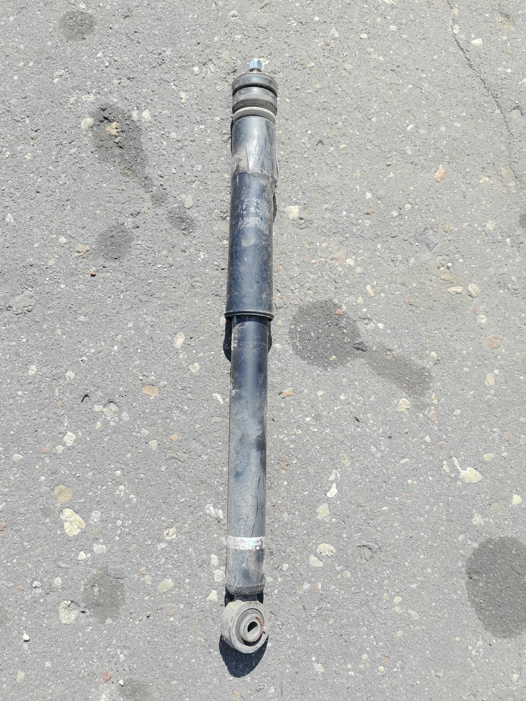 Амортизатор задний