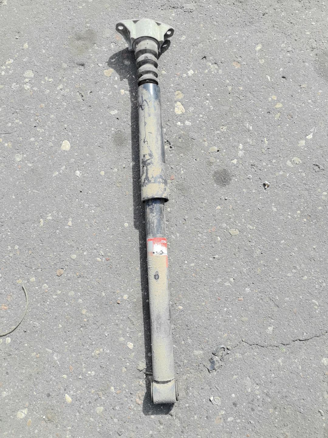 Амортизатор задний