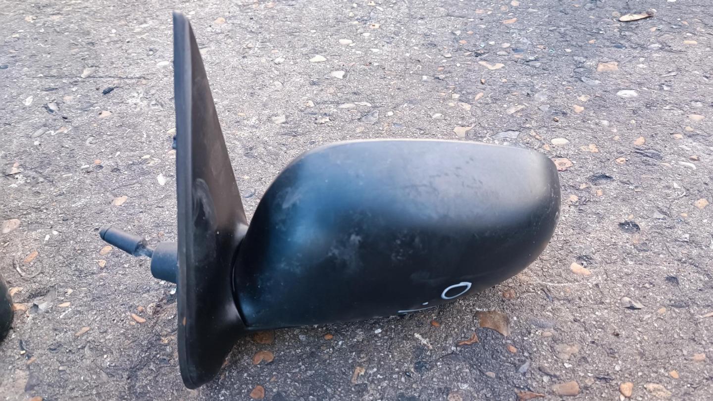 Зеркало наружное левое